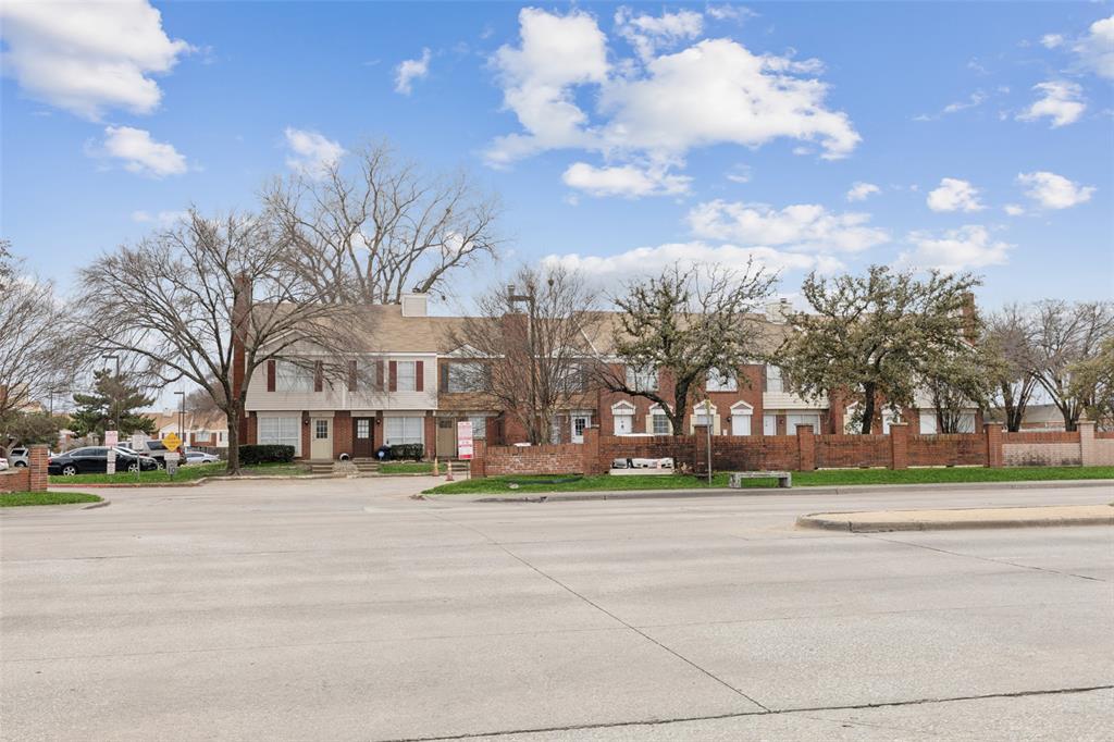 10500 Lake June Property Photo