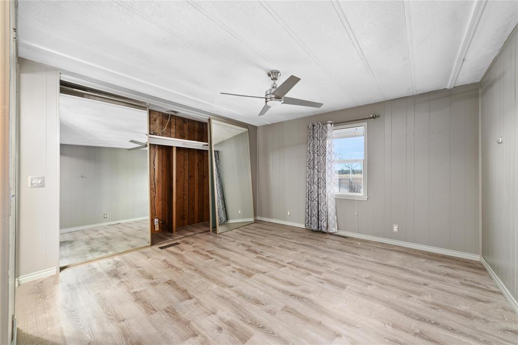 13601 Highway 377 Property Photo 12