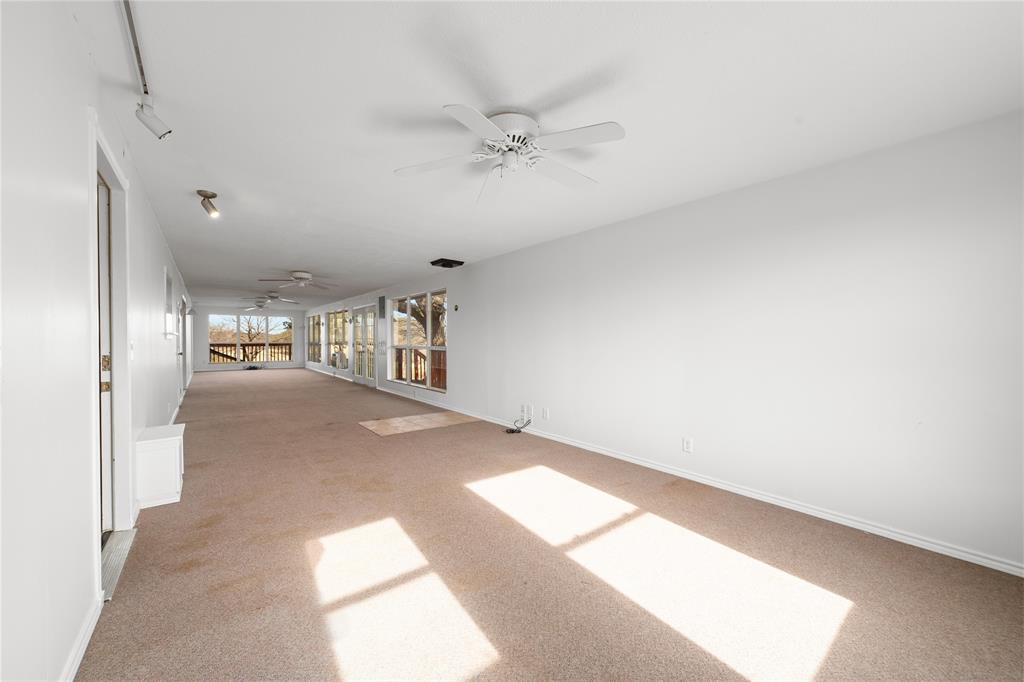 13601 Highway 377 Property Photo 17