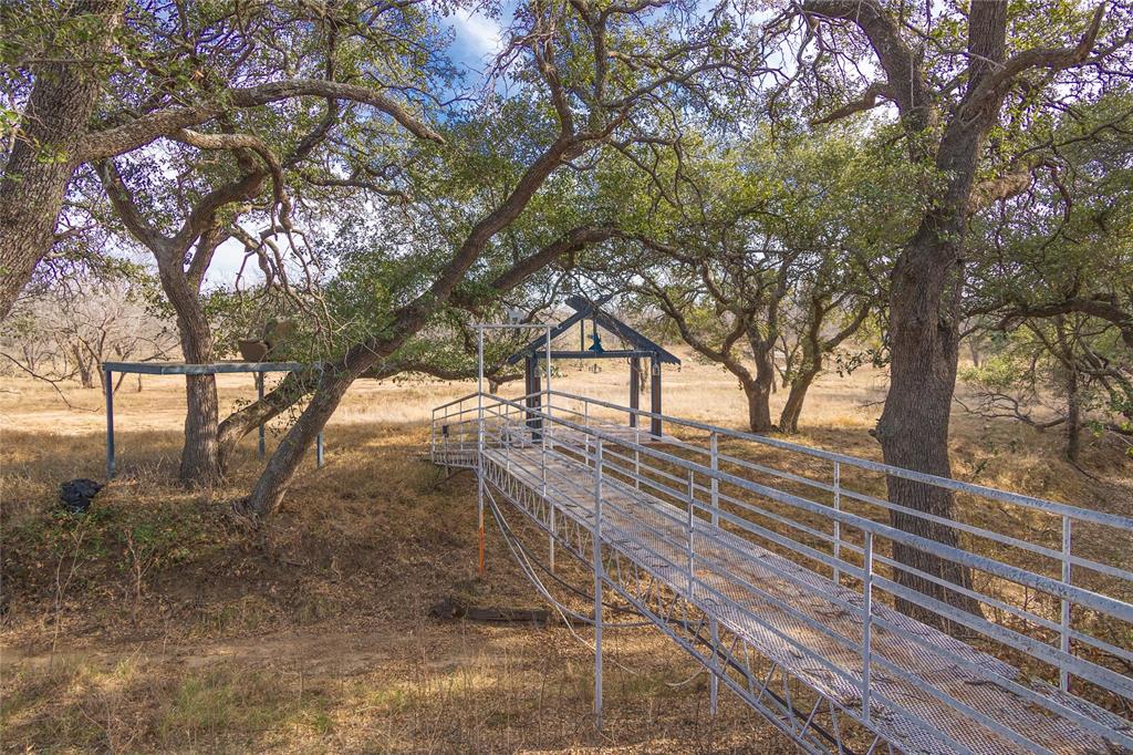 13601 Highway 377 Property Photo 27