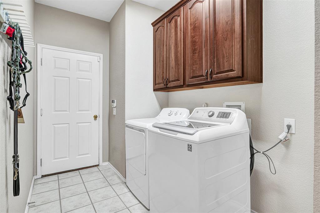 7128 Van Gogh Drive Property Photo 24