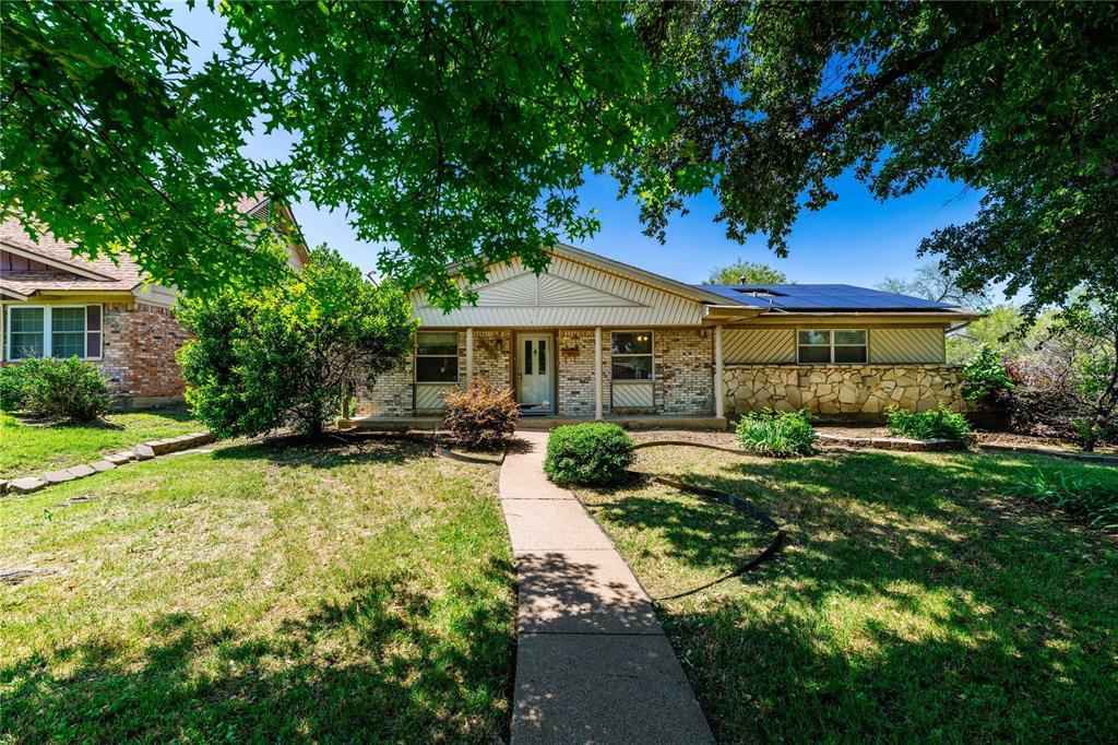 3901 W Rochelle Road Property Photo