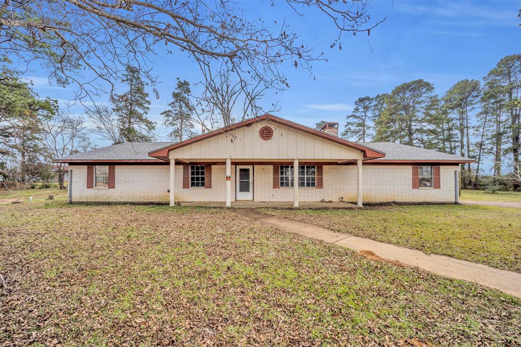 104 Fm 3055 Property Photo