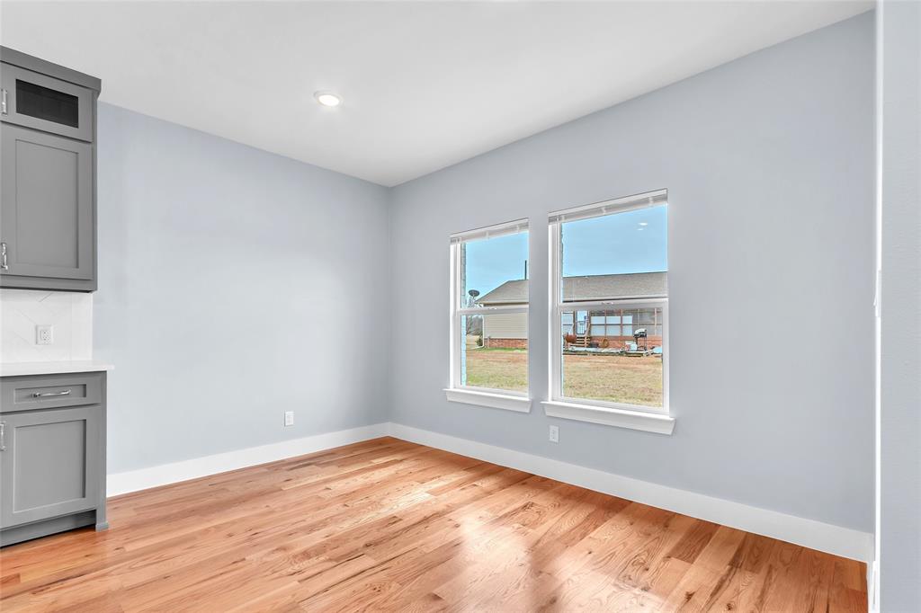 108 Oakdale Road Property Photo 14