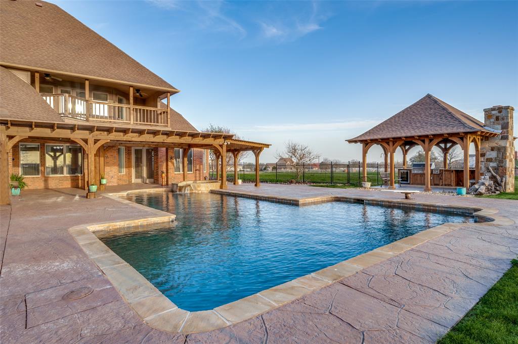 6803 Green Valley Circle Property Photo