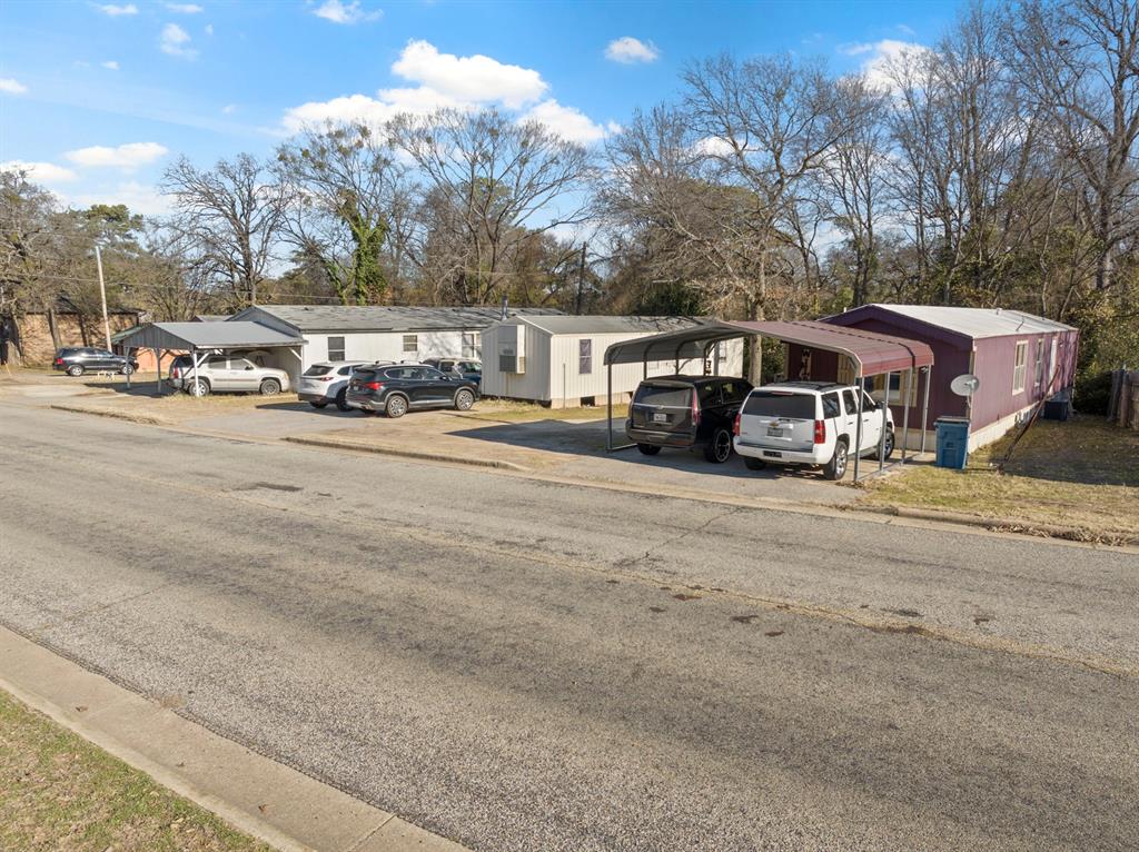 2730 Old Paris Road Property Photo 4