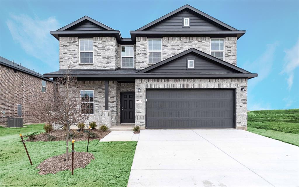 2511 Hollyhill Way Property Photo 1