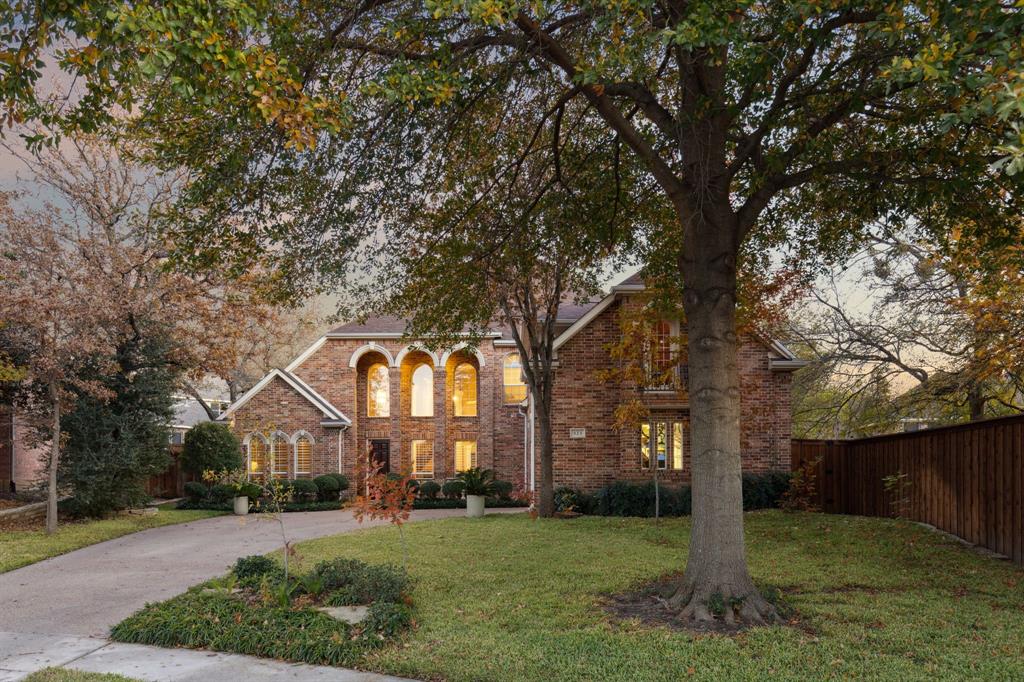 823 Edgewood Drive Property Photo