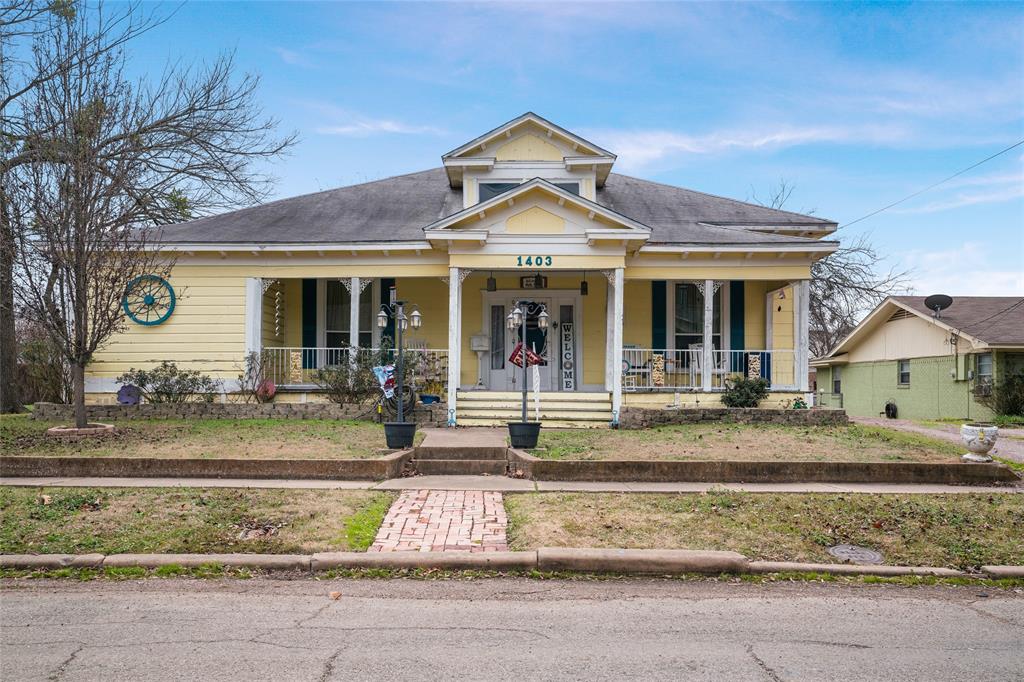 1403 Bonham Street Property Photo 1