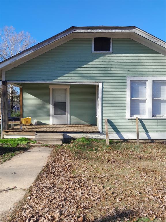 9794 Upper State Line Road Property Photo