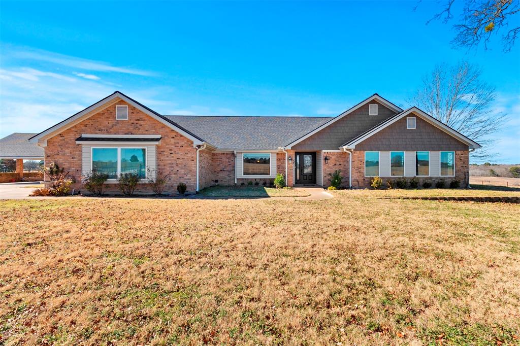4569 County Road 234d Property Photo 2
