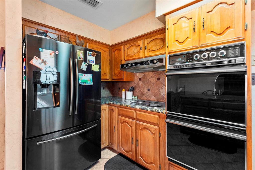 4569 County Road 234d Property Photo 21