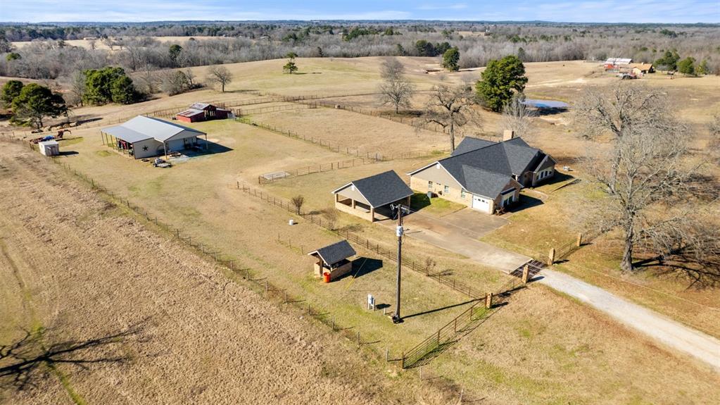 4569 County Road 234d Property Photo 37