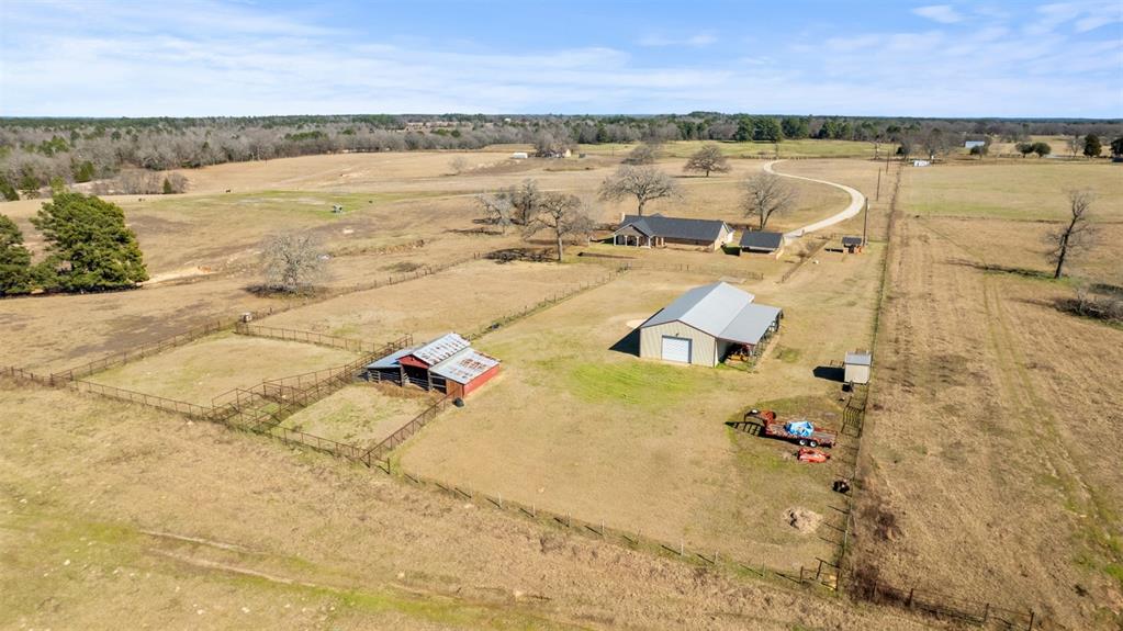 4569 County Road 234d Property Photo 38