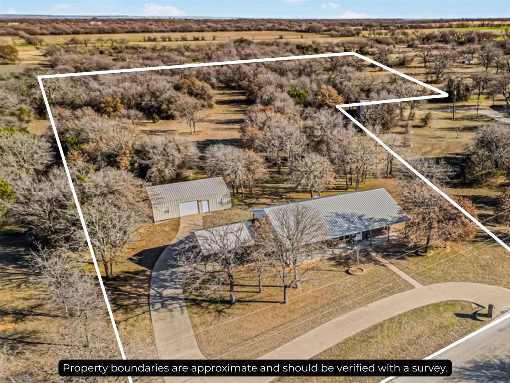 244 Lone Oak Property Photo 1