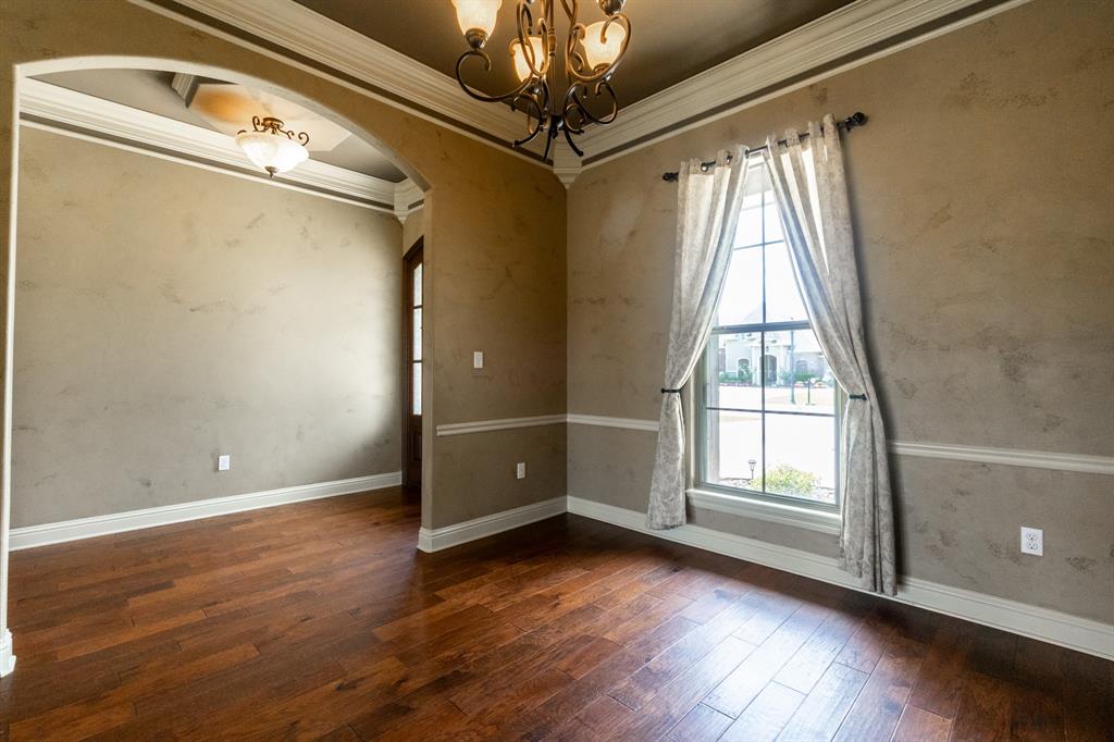 605 Manassas Circle Property Photo 7