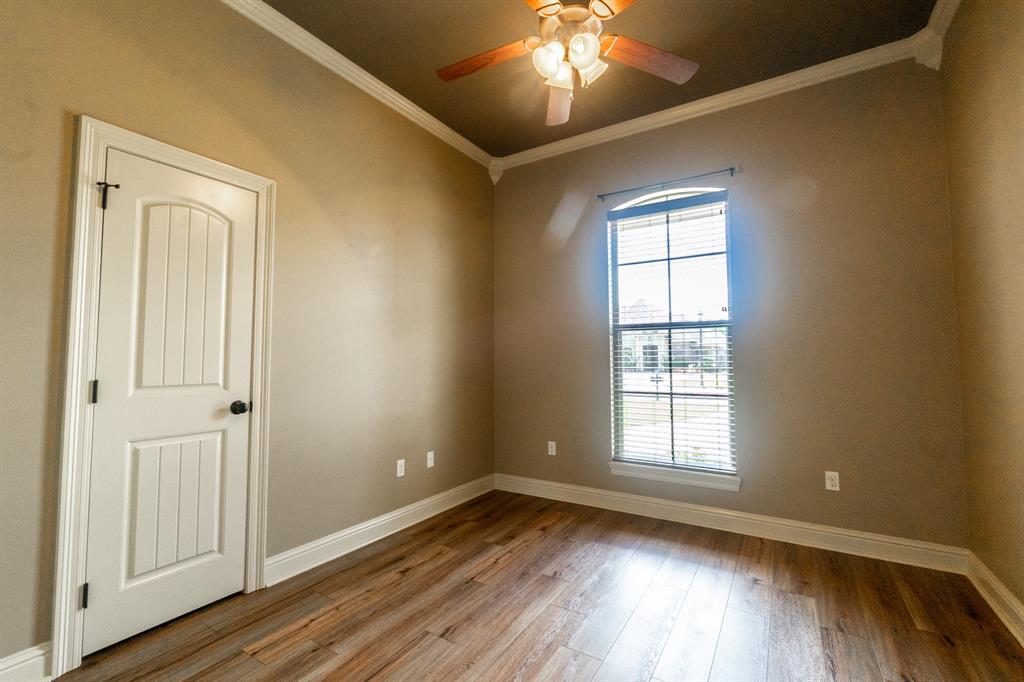 605 Manassas Circle Property Photo 23