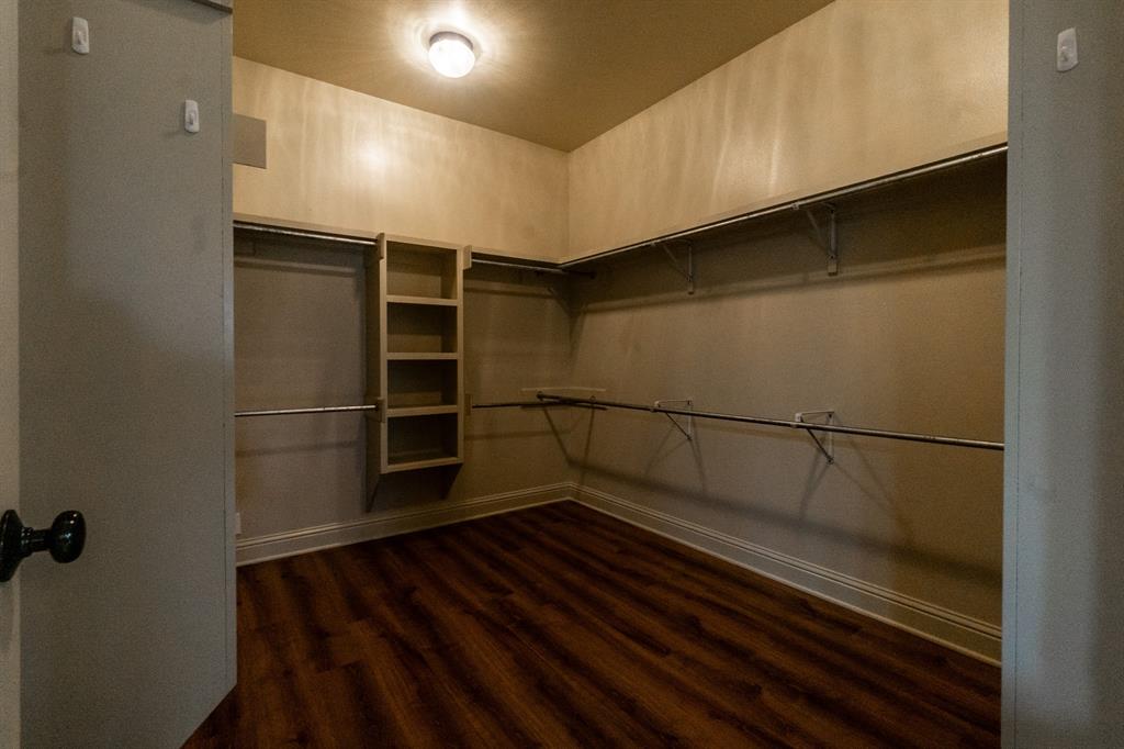 605 Manassas Circle Property Photo 34