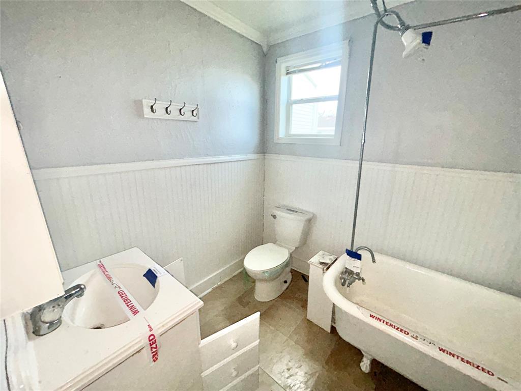 502 E Live Oak Street Property Photo 11