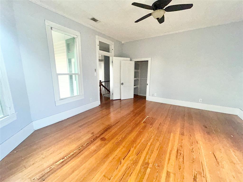 502 E Live Oak Street Property Photo 15