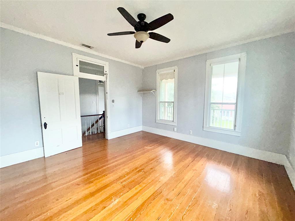 502 E Live Oak Street Property Photo 16