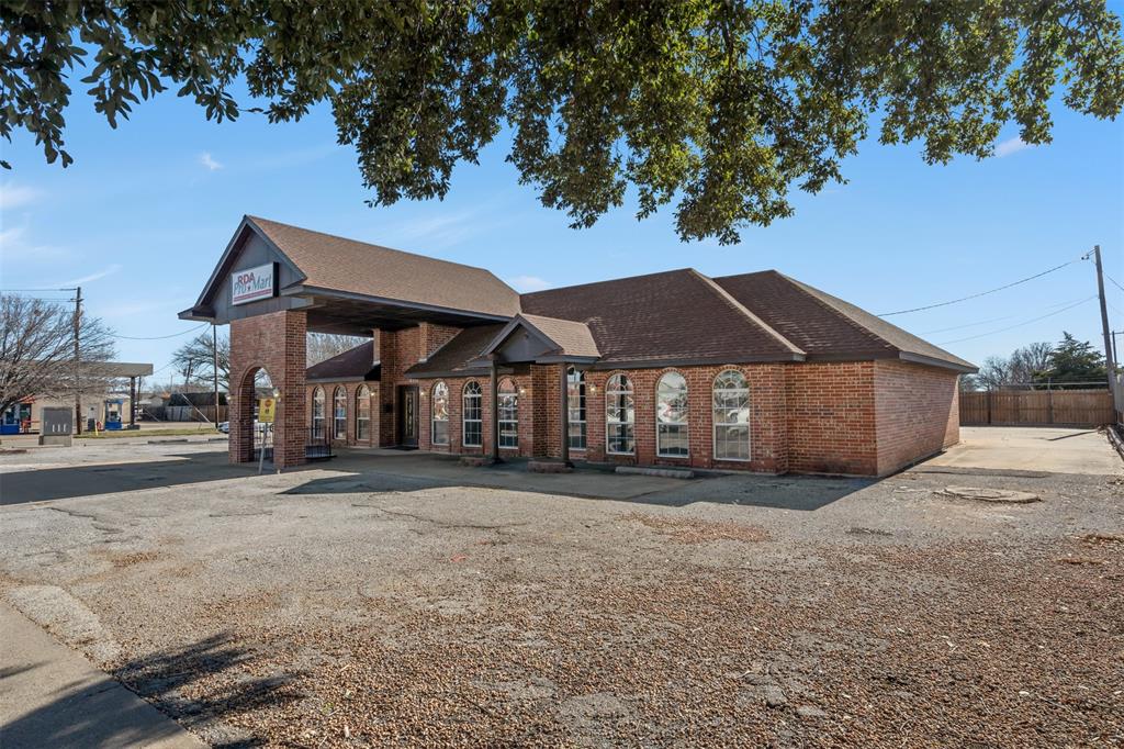 4101 Call Field Road Property Photo