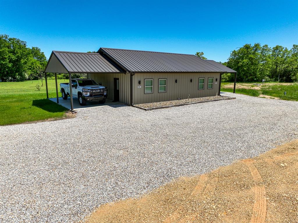 1500 Roebuck Road Property Photo 9