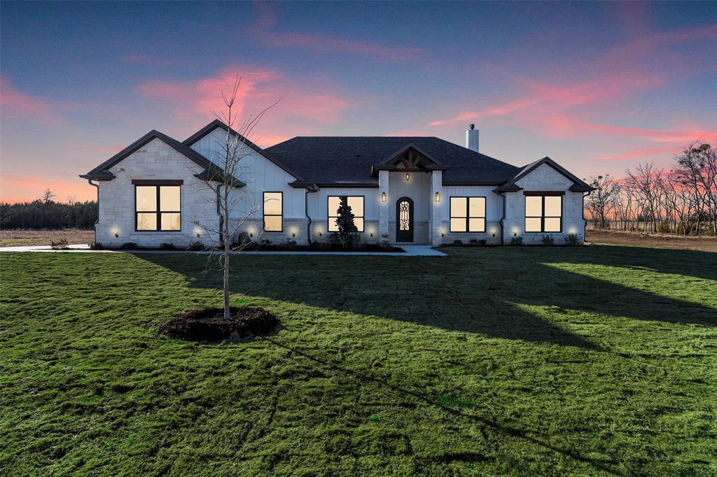 8421 Stallion Drive Property Photo