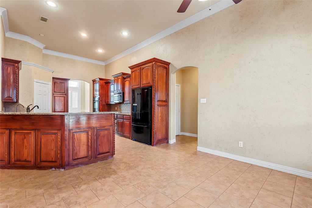 210 Deer Creek Drive Property Photo 12
