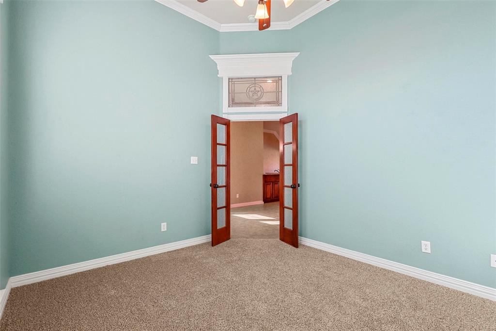 210 Deer Creek Drive Property Photo 25