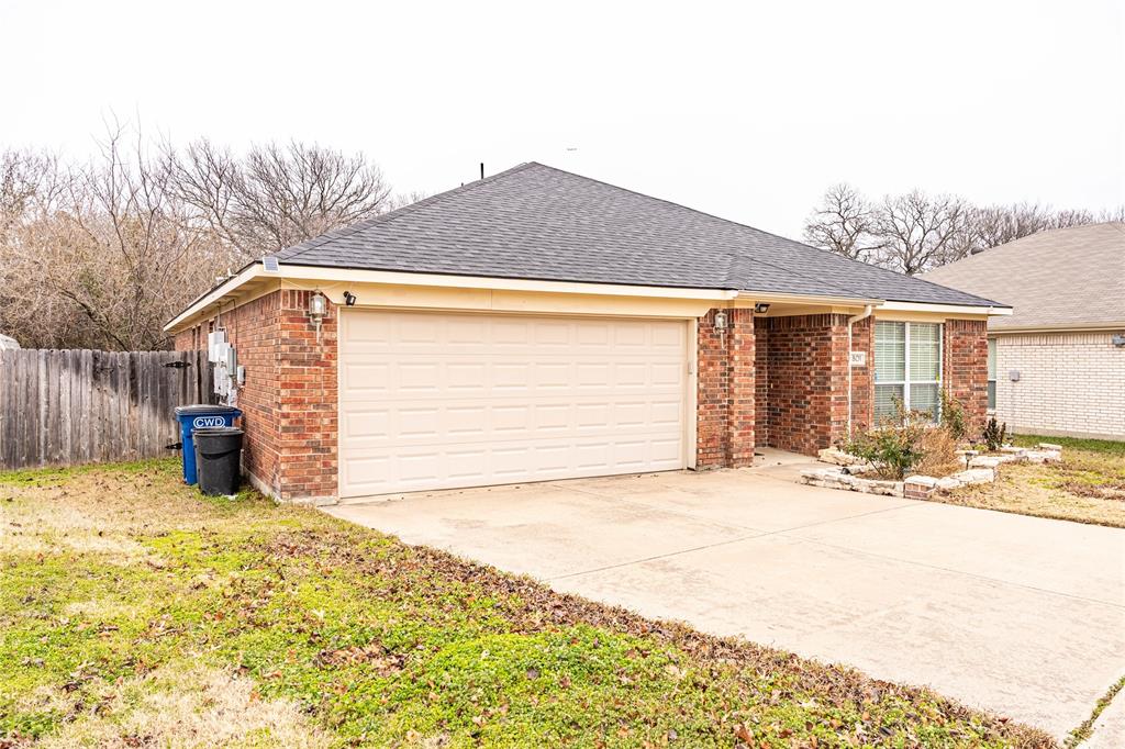 801 Deedee Creek Drive Property Photo
