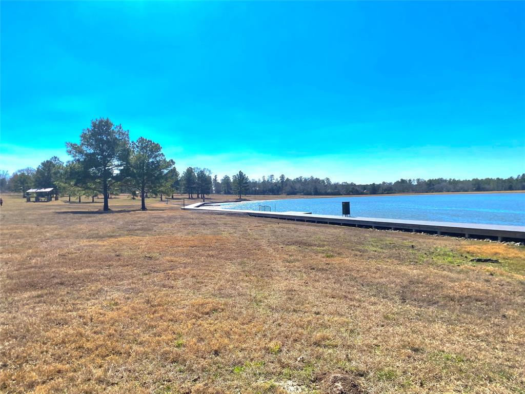 15396 Forest Grove Drive Property Photo 5