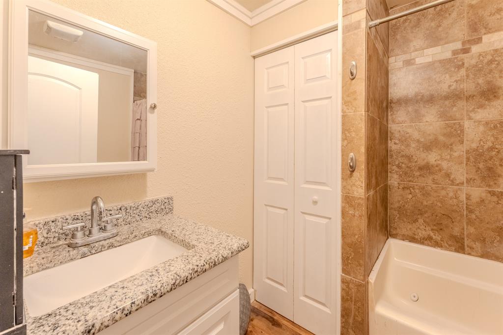 115 San Jacinto Street Property Photo 9