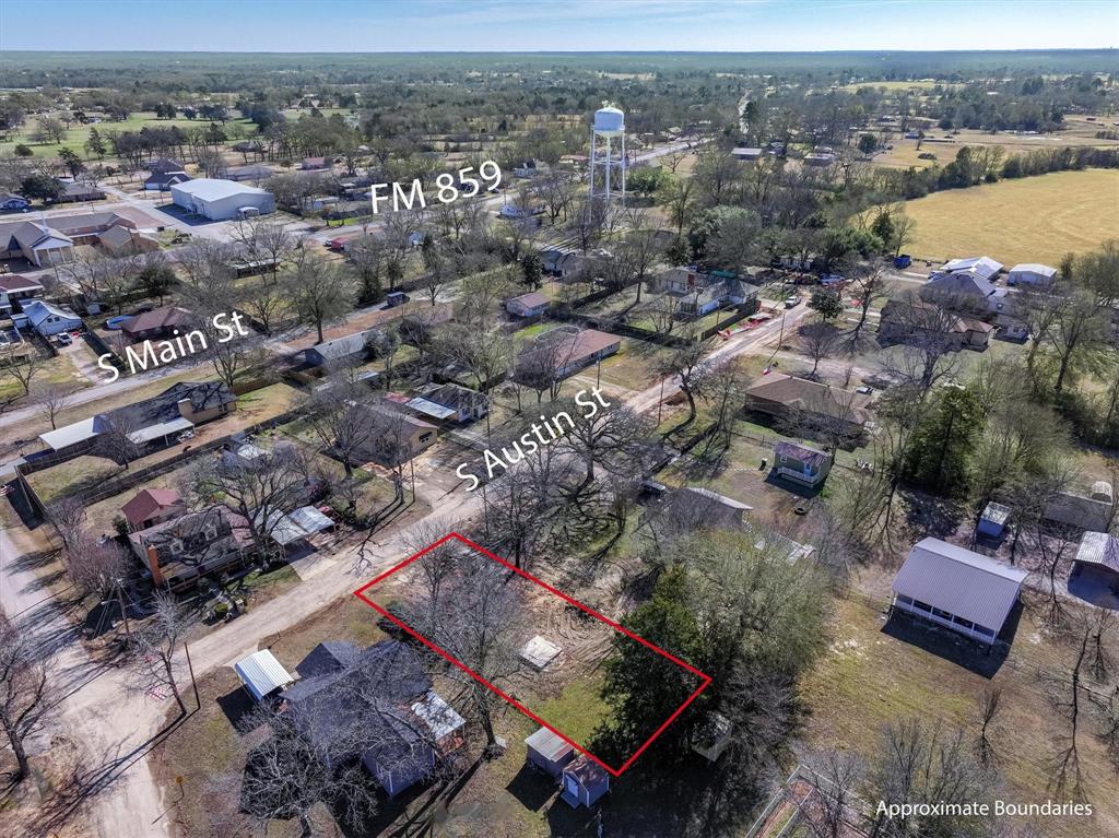 404 N Austin Street Property Photo 18