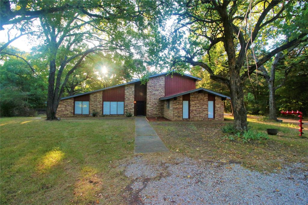 202 County Road 3106 Property Photo