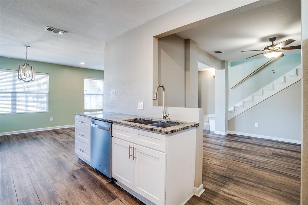 509 Edgemont Avenue Property Photo 10