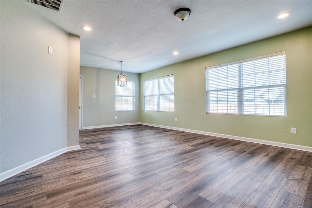 509 Edgemont Avenue Property Photo 16