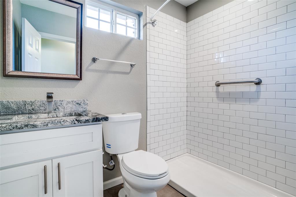 509 Edgemont Avenue Property Photo 18