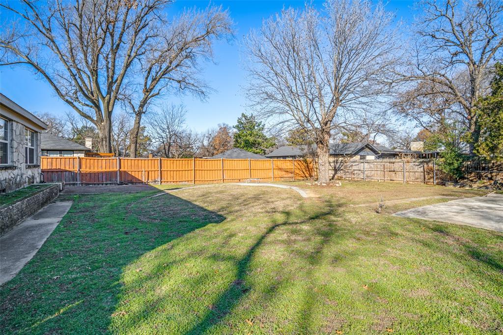 509 Edgemont Avenue Property Photo 24