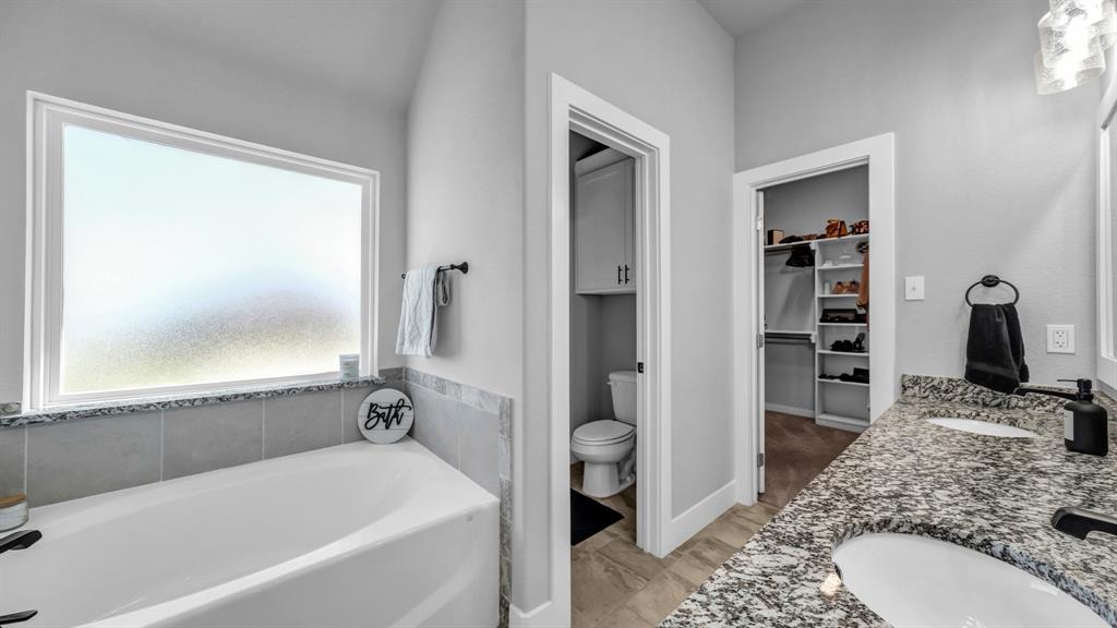 1005 Paradise Parkway Property Photo 25