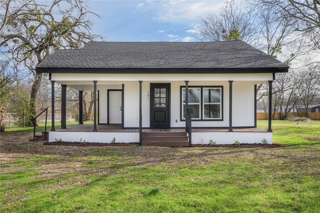 107 Donelton Street Property Photo