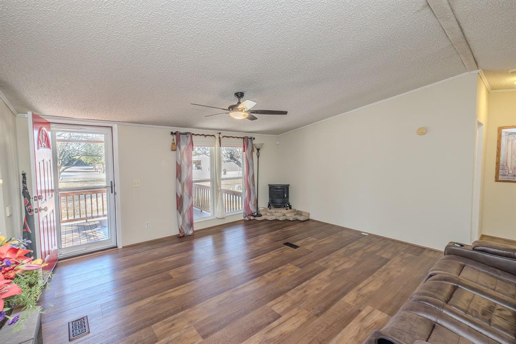 1948 Quail Run Lane Property Photo 11