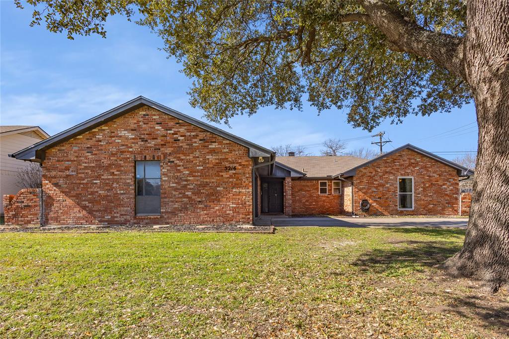 5216 South Drive