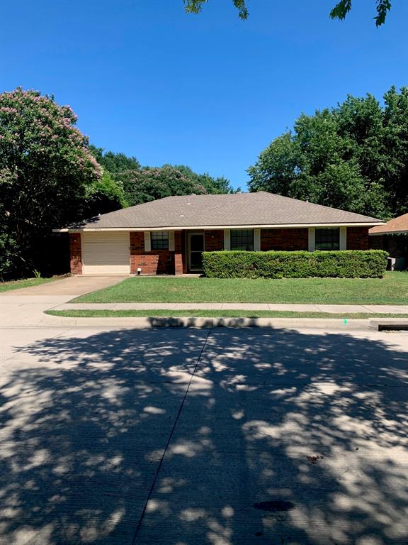 5014 Brookhollow Drive Property Photo 1