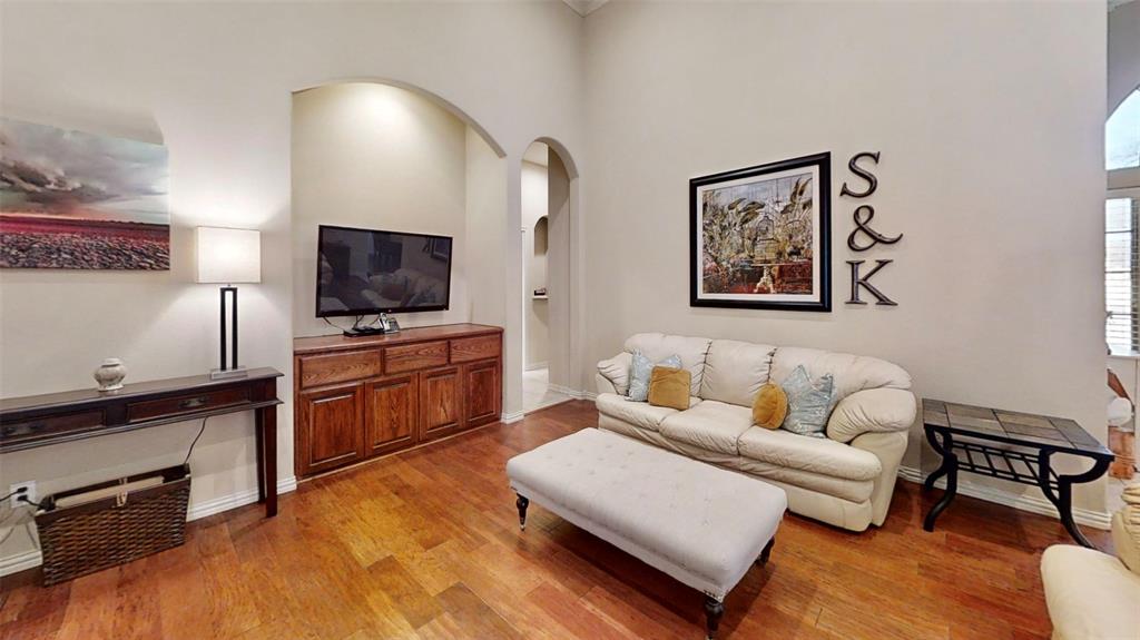 6705 Forest Oaks Court Property Photo 9