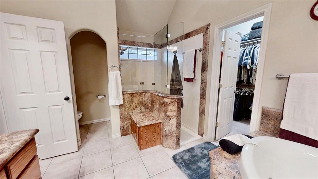 6705 Forest Oaks Court Property Photo 25