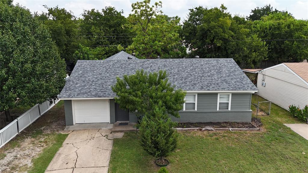 202 E Cober Drive