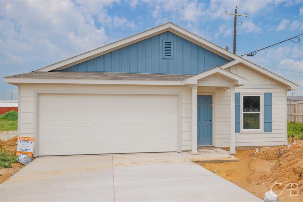 602 Clear Creek Court Property Photo 1