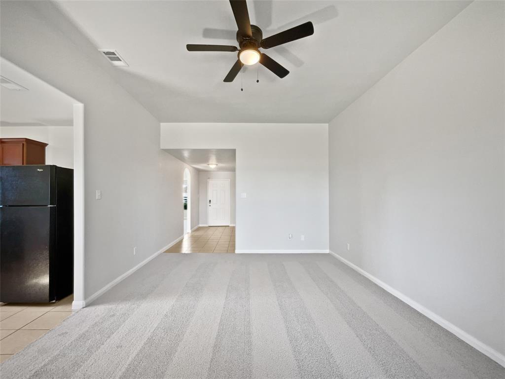 1106 First Street Property Photo 3