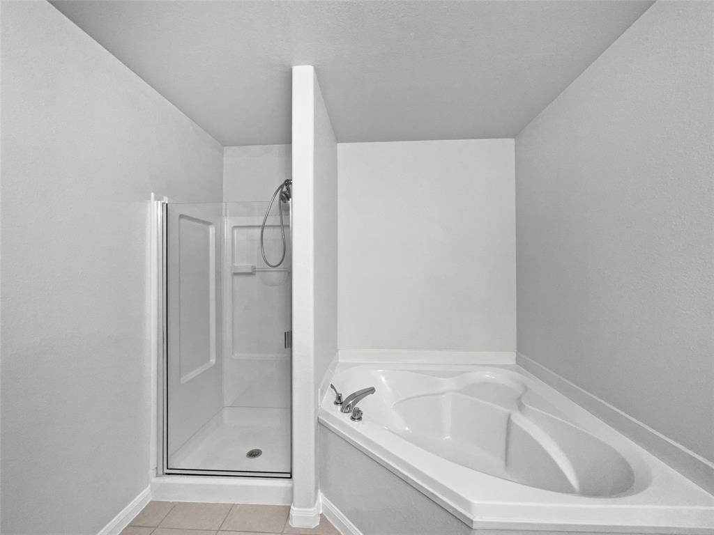 1106 First Street Property Photo 7